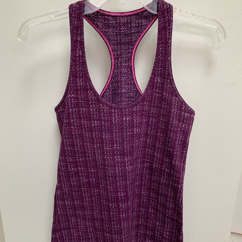 Lululemon tank top